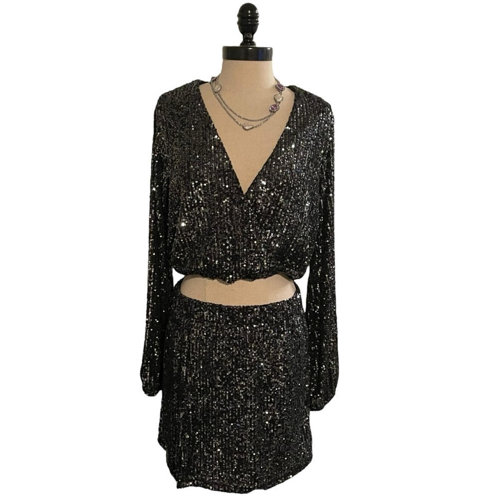 Style Rack Two Piece Sequin Dress - Black With Silver Sequins - Size Large - NWT